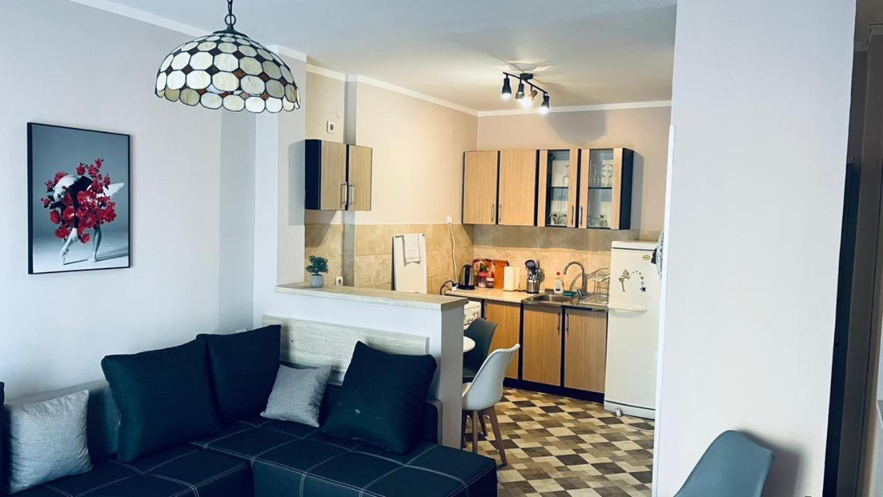 Majdini Clock Tower Apartman Podgorica Eksteriør billede